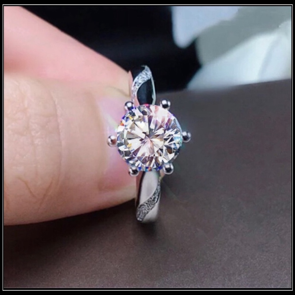 NEW 925 STERLING SIMULATED DIAMOND ROUND SOLITAIRE ENGAGEMENT WEDDING RING - Picture 6 of 6